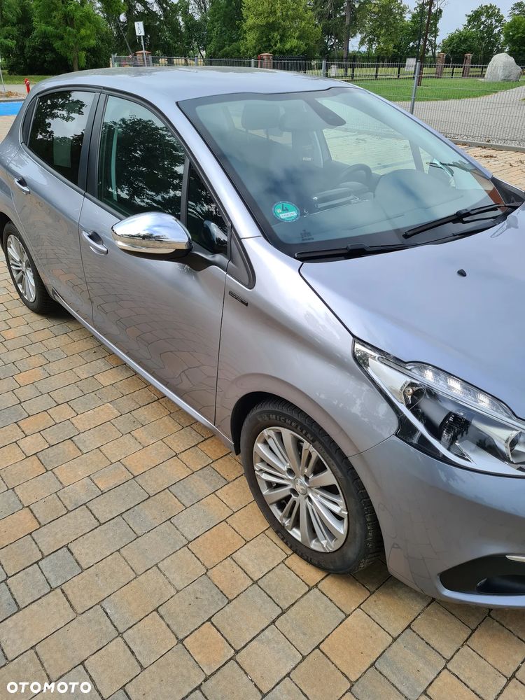 Peugeot 208 BlueHDi 100 Active - 12