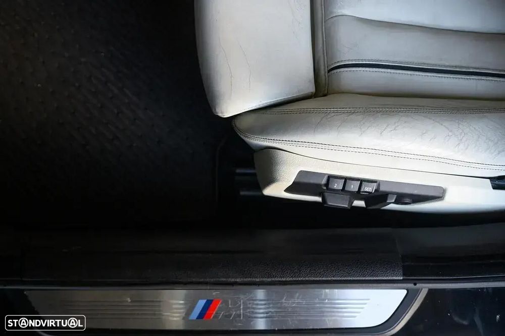 BMW 640 Gran Coupé d Pack M - 31