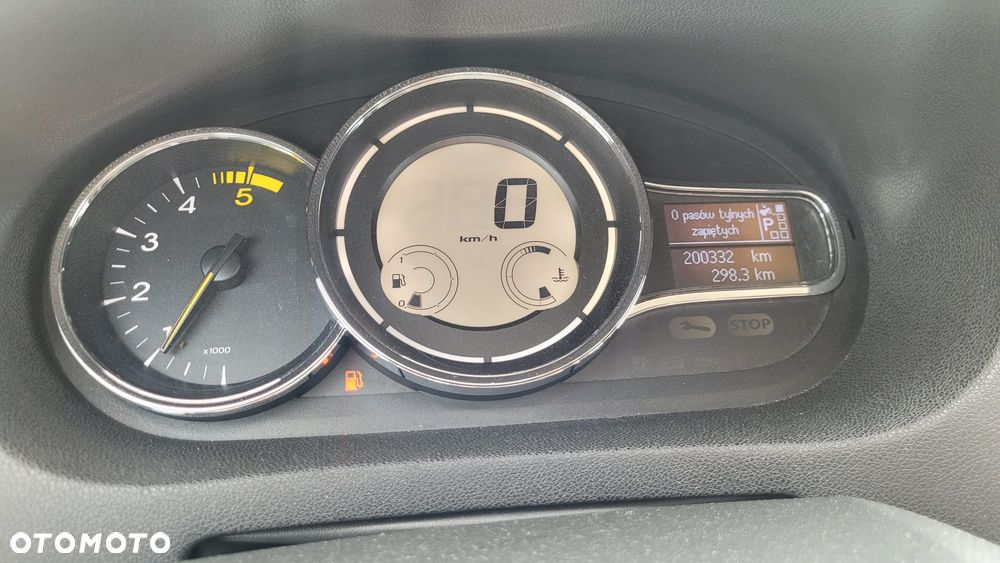 Renault Megane dCi 110 FAP EDC Dynamique - 24