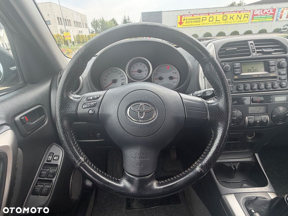 Toyota RAV4 D-4D 4x4 - 9
