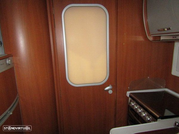McLouis Tandy CAMA CENTRAL C/ EXTRAS - 24