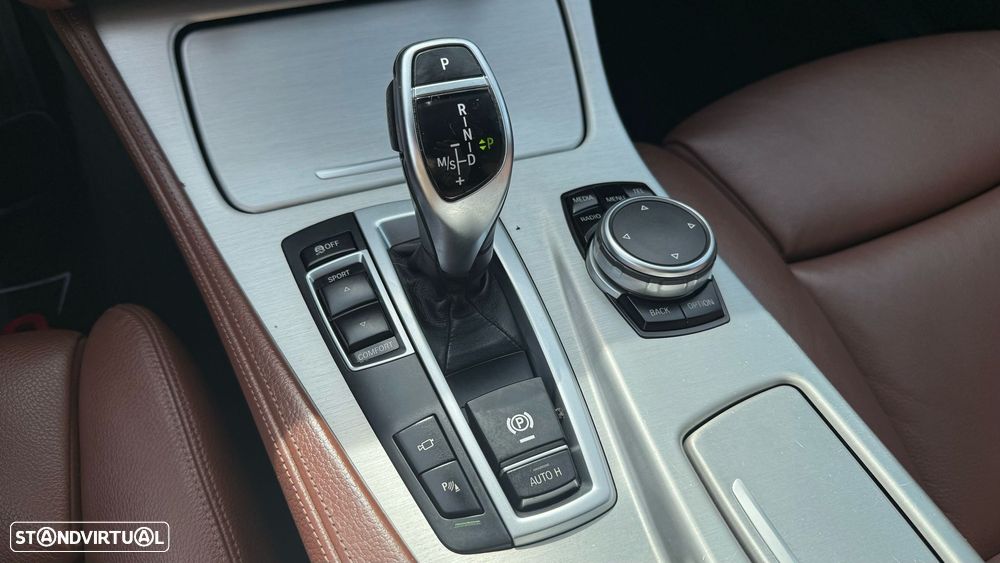BMW 525 d Pack M Auto - 45