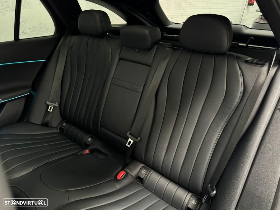 Mercedes-Benz E 300 de AMG Line - 52