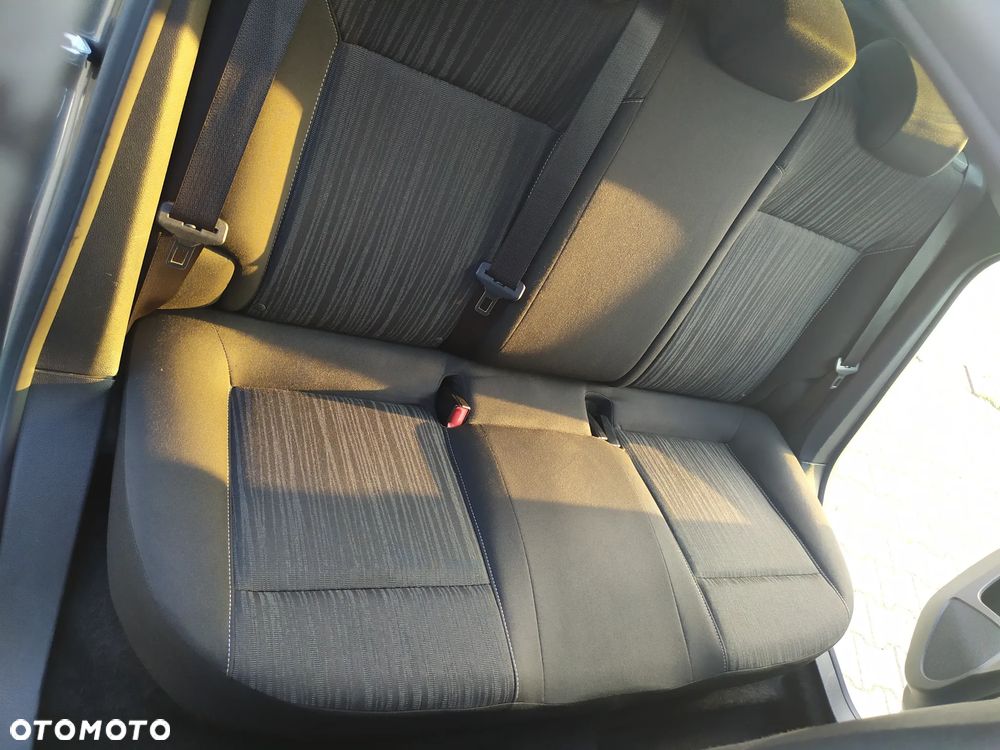 Opel Astra 1.4 Turbo Cosmo - 23