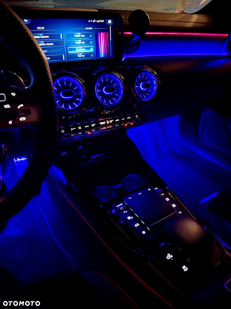 Mercedes-Benz CLA - 15