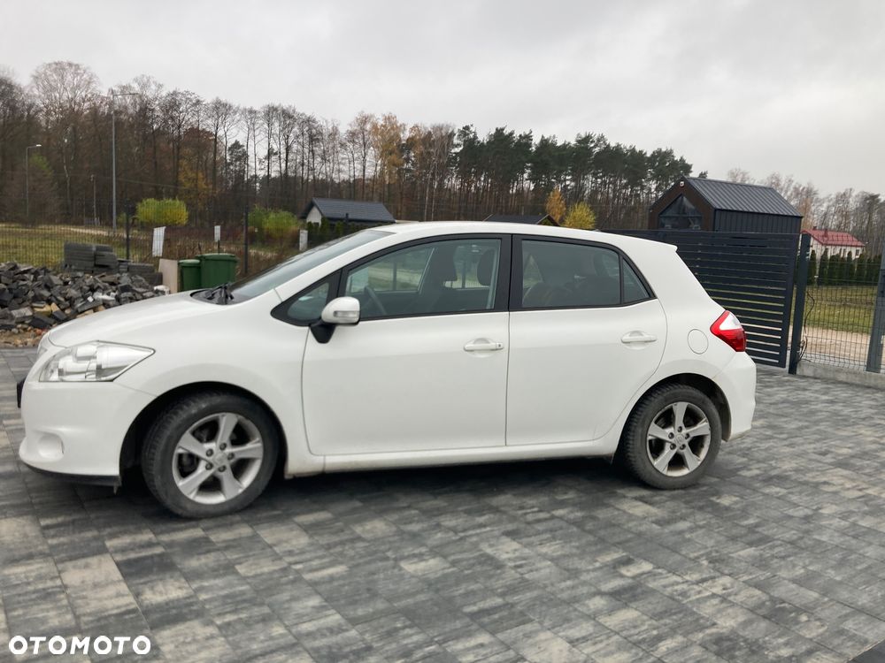 Toyota Auris 1.6 Travel - 3