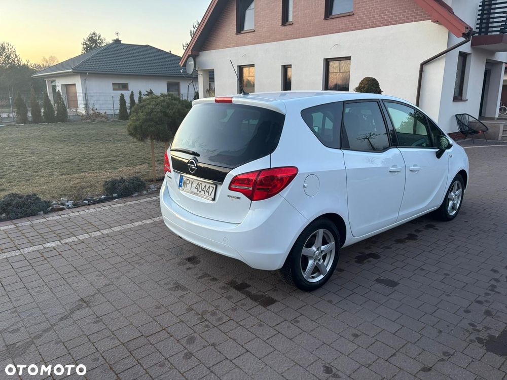 Opel Meriva - 13
