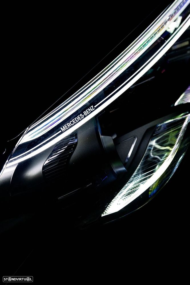 Mercedes-Benz E 300 - 52