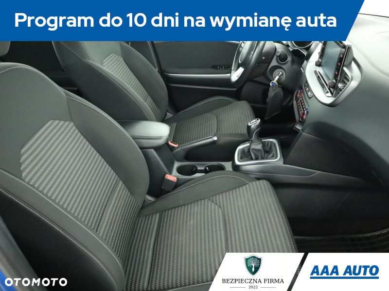 Kia Ceed - 8