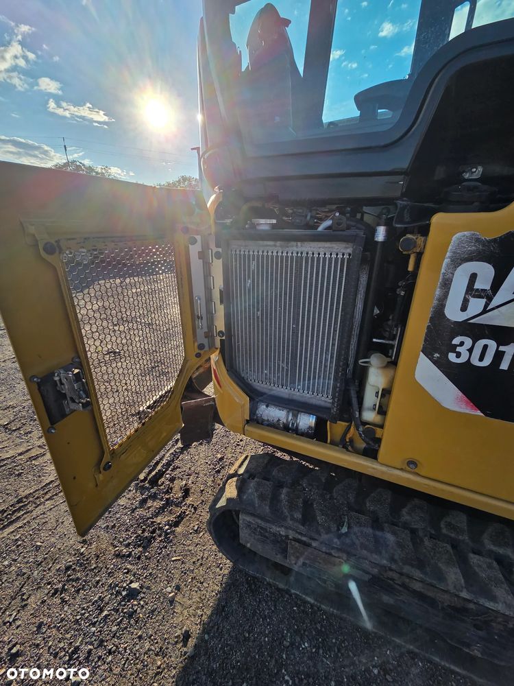 Caterpillar CAT 301.8 - 11
