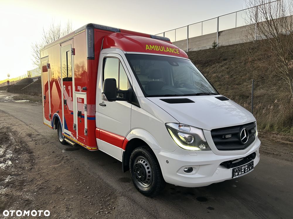 Mercedes-Benz Sprinter - 7