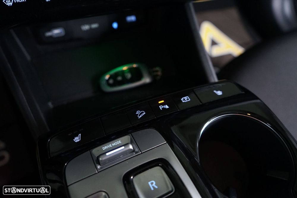 Hyundai Tucson 1.6 T-GDI HEV Vanguard - 32