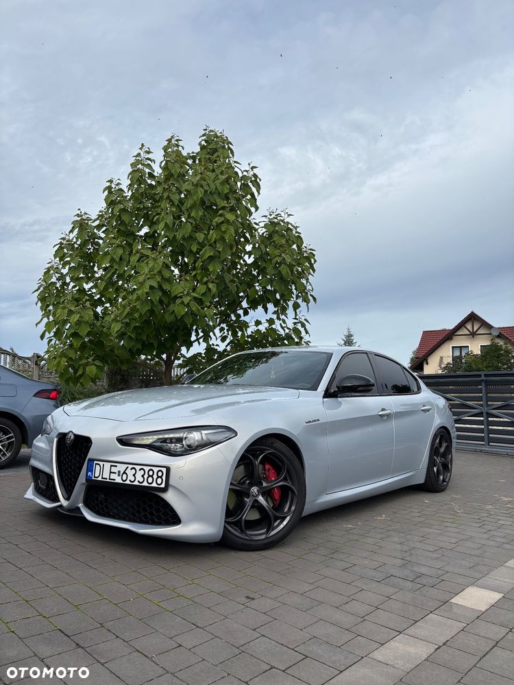 Alfa Romeo Giulia 2.0 Turbo 16V AT8 Veloce - 2