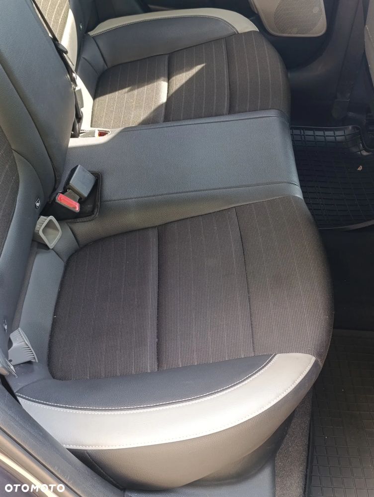 Kia Stonic 1.4 L - 20