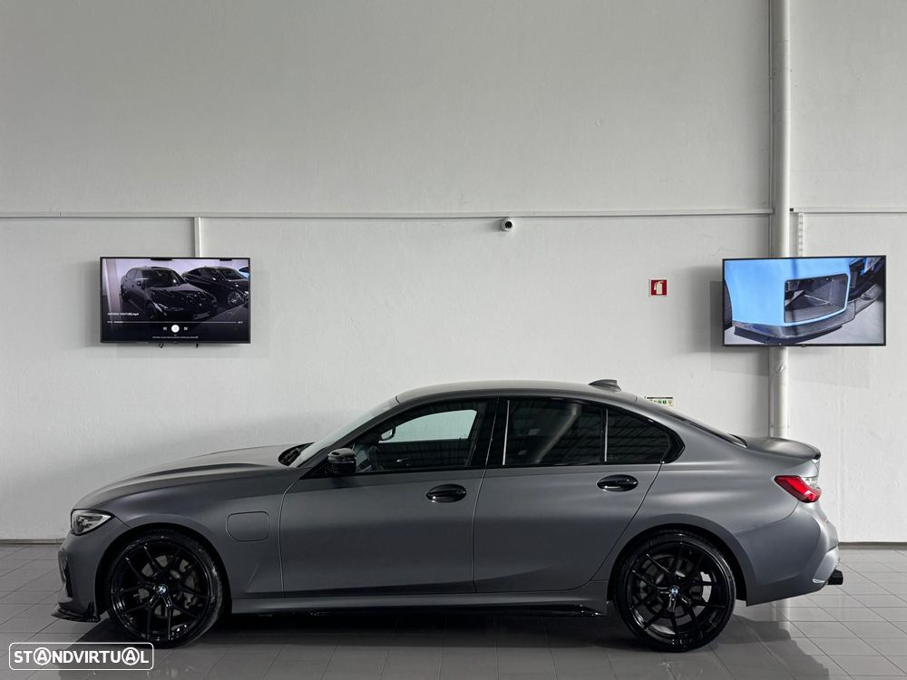 BMW 330 e Pack M Auto - 8