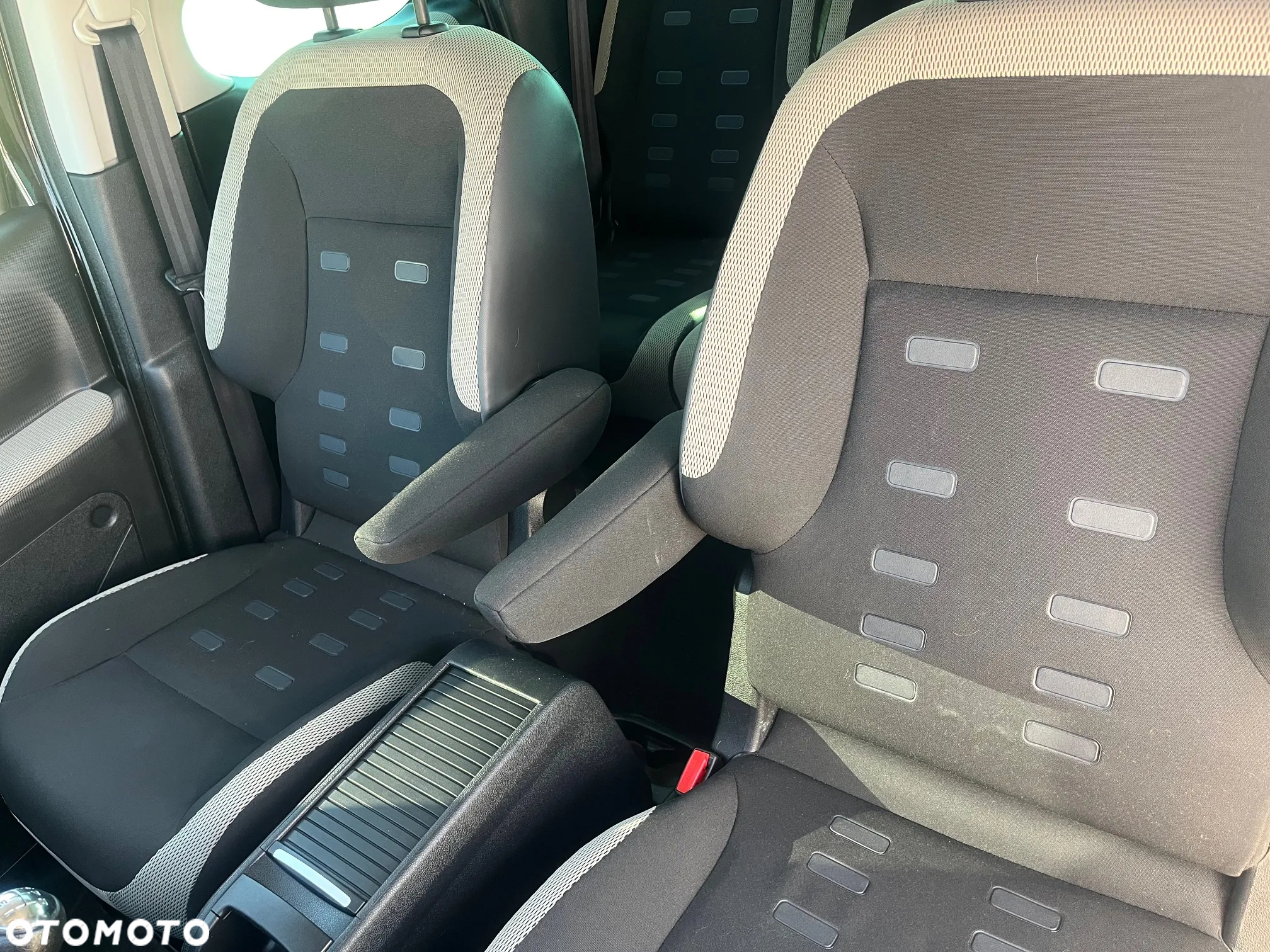 Citroën Berlingo Multispace HDi 115 FAP XTR - 13