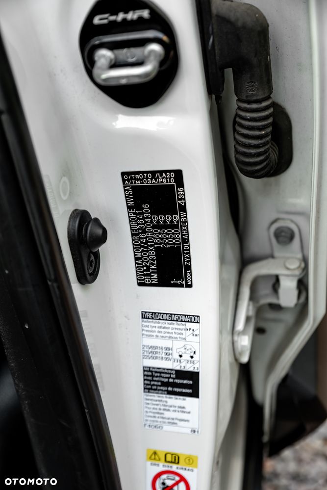 Toyota C-HR Style Selection - 19