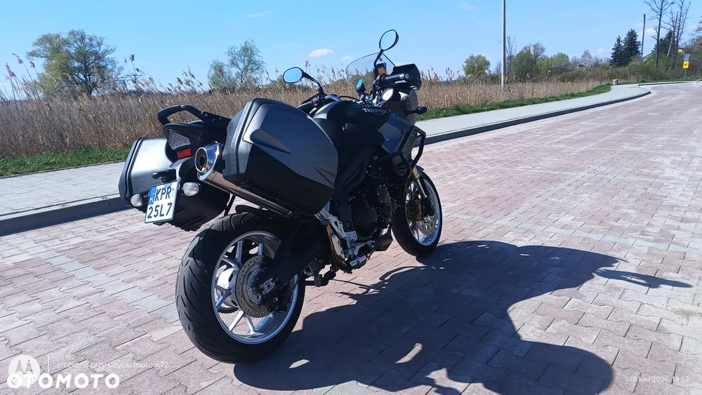 Triumph Tiger - 8