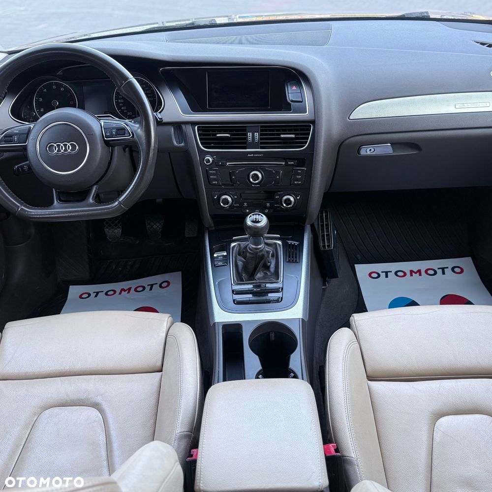 Audi A4 Avant 2.0 TFSI Flexible Fuel Quattro - 27