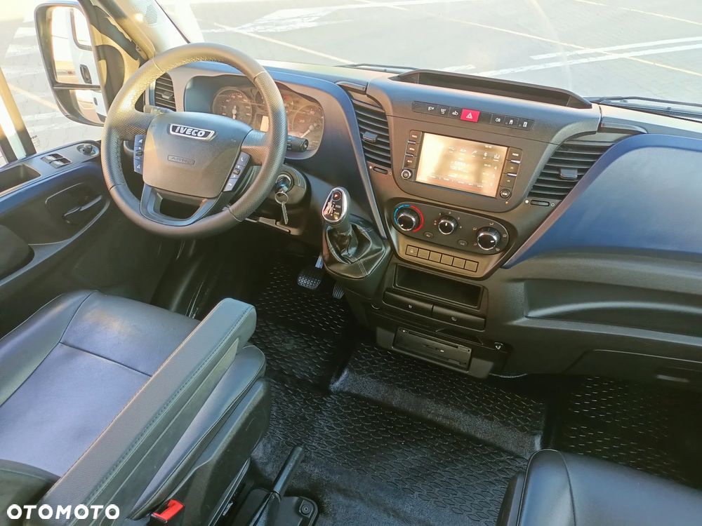 Iveco 35C18 3.0 180KM DUBEL KABINA WYWROT KIPER - 30