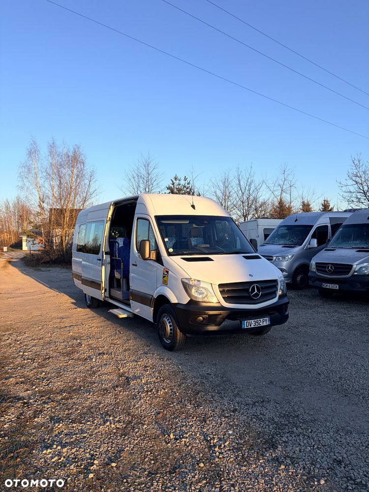 Mercedes-Benz 513 - 14