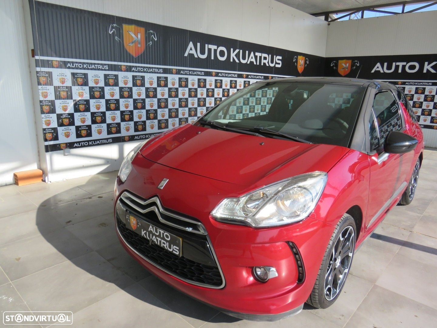 Citroën DS3 1.6 HDi Airdream Sport Chic - 4