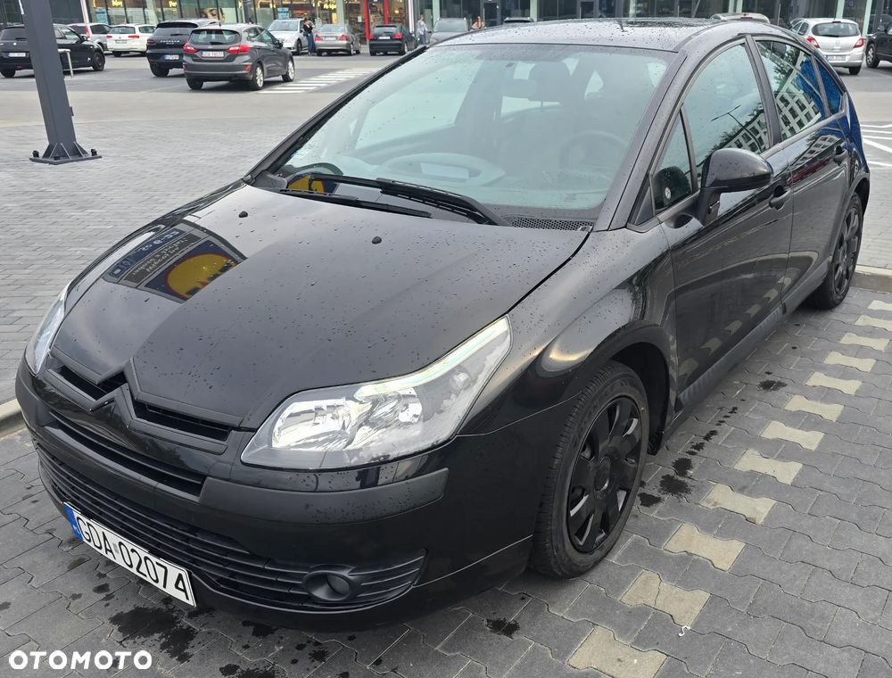 Citroën C4 1.6 16V Magic - 1
