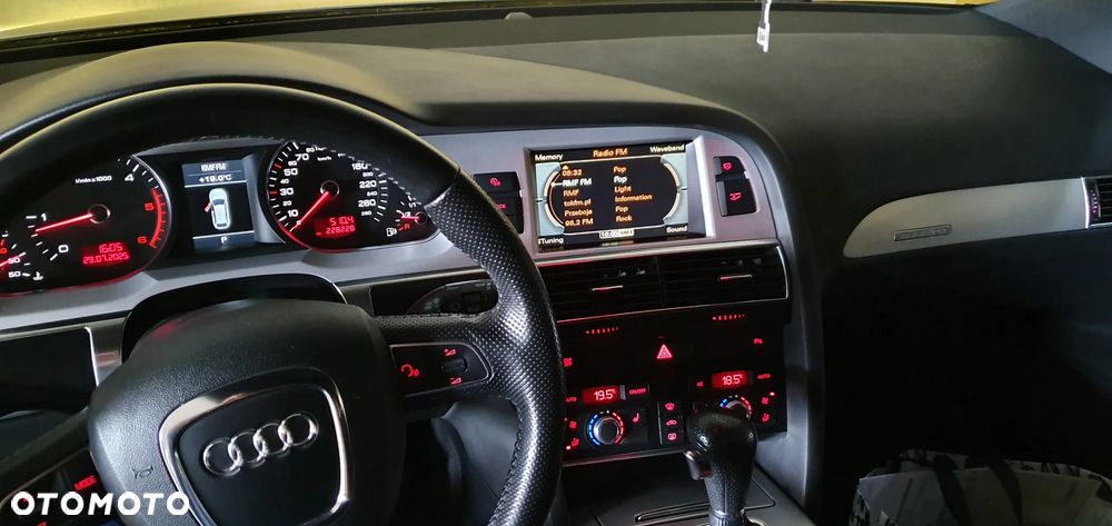 Audi A6 Avant 3.0 TDI quattro S tronic - 7
