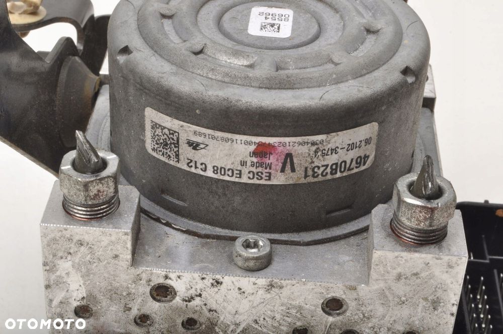 MITSUBISHI OUTLANDER III 2.0 POMPA ABS 4670B231 - 2