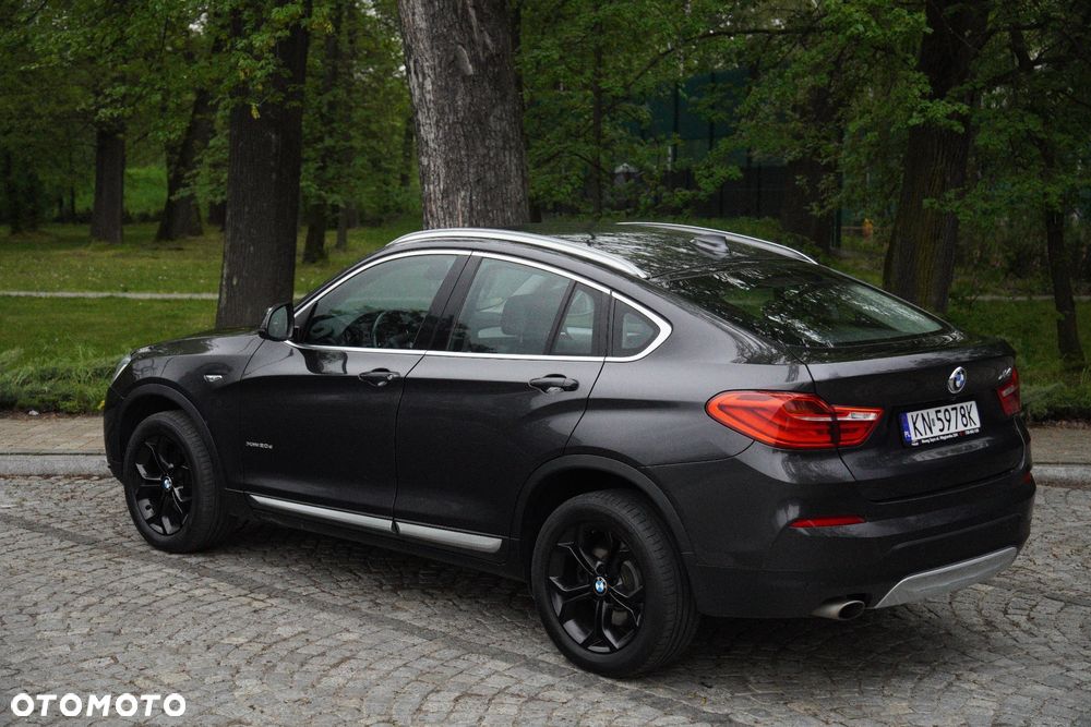 BMW X4 xDrive20d xLine - 27