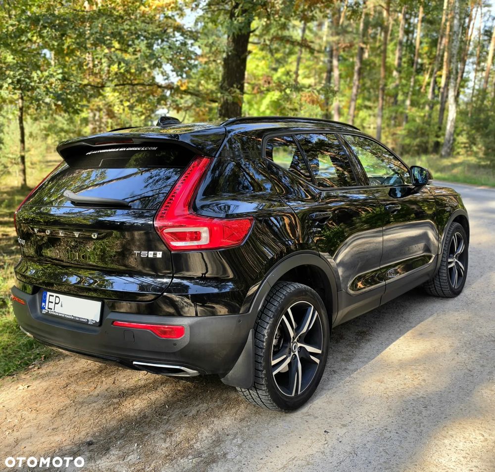Volvo XC 40 T5 AWD R-Design - 14