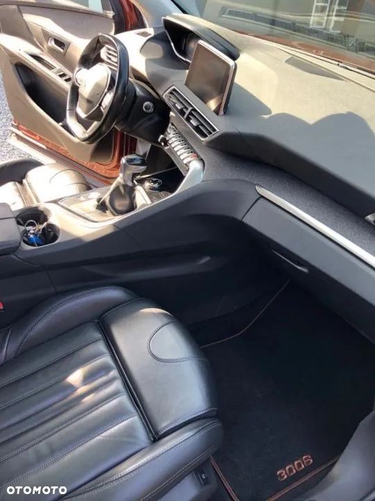 Peugeot 3008 2.0 BlueHDi Allure S&S - 5