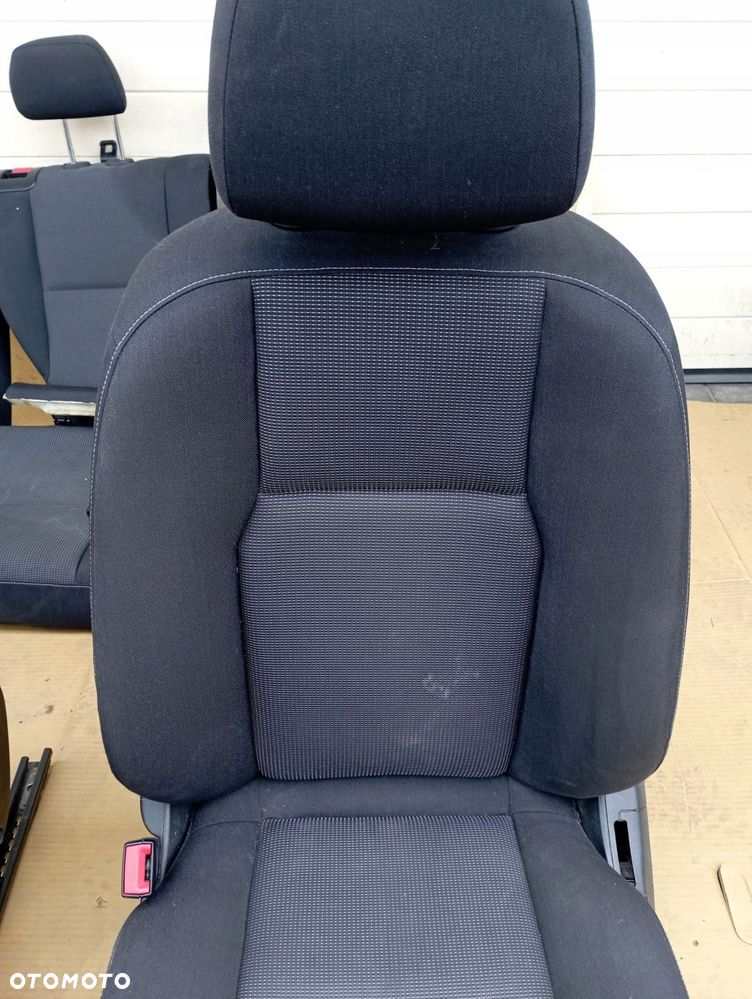 MERCEDES W204 KOMBI FOTELE KANAPA EUROPA KOMPLET - 7