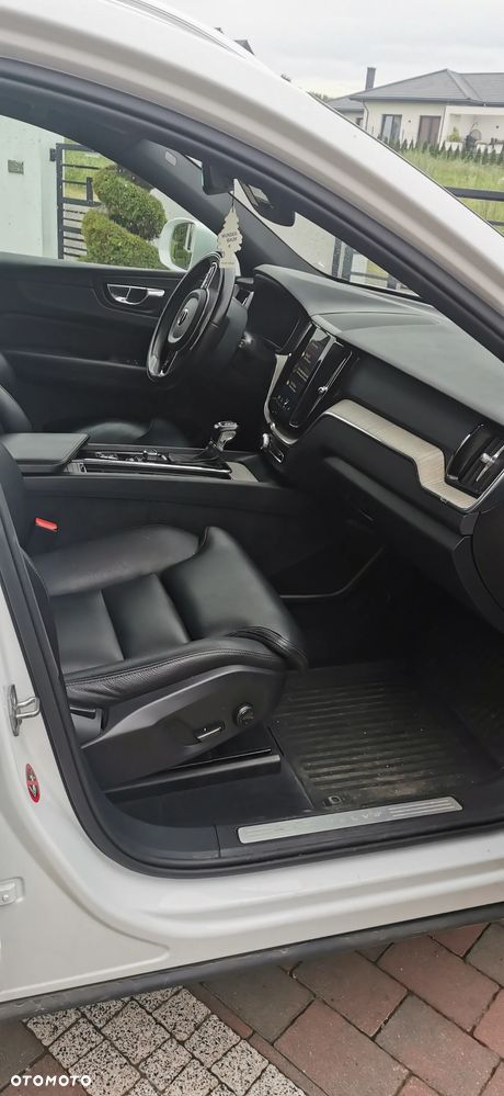 Volvo XC 60 D4 AWD Geartronic Inscription - 11