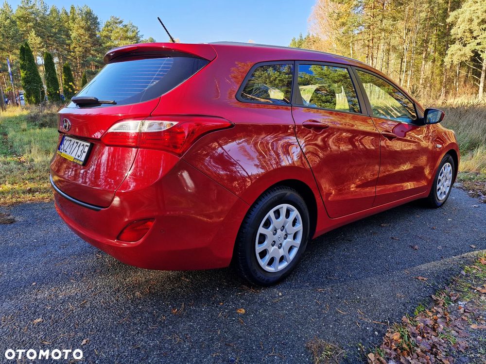 Hyundai i30 1.4 Intro Edition - 19