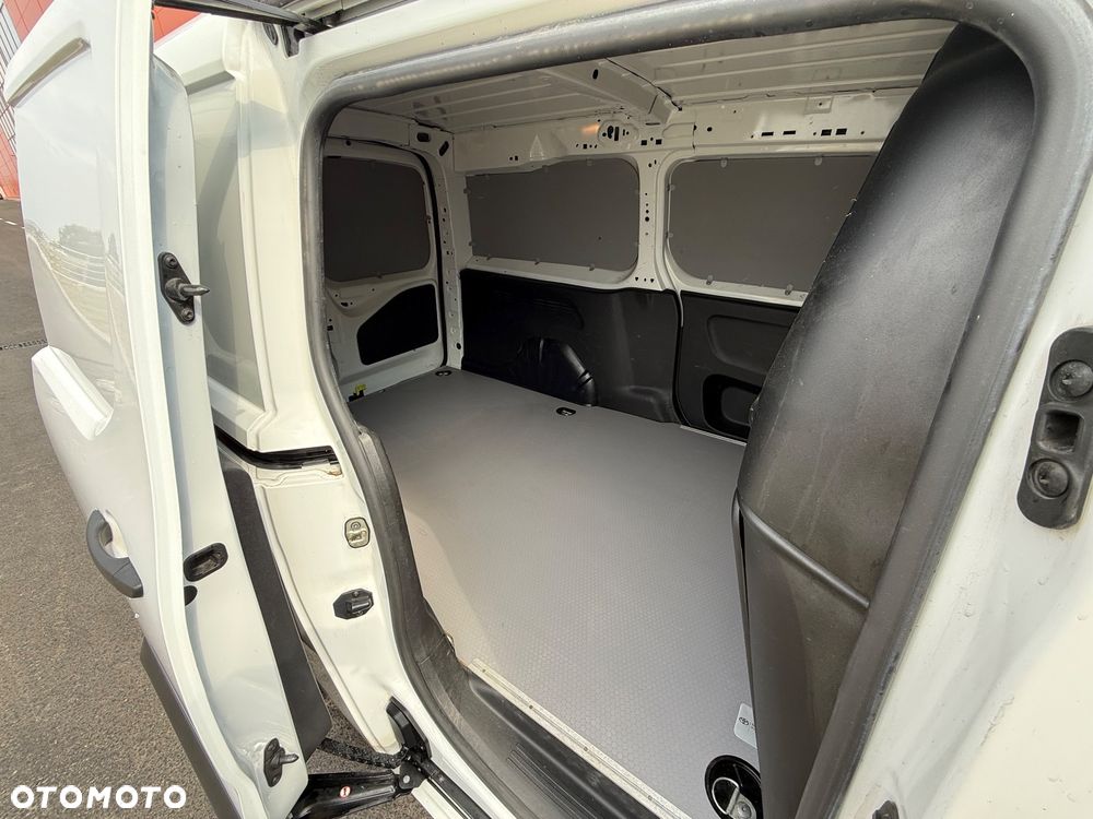 Toyota Proace City LONG - 6
