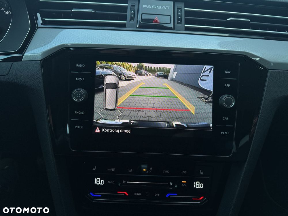 Volkswagen Passat Variant 1.5 TSI OPF DSG Business - 18