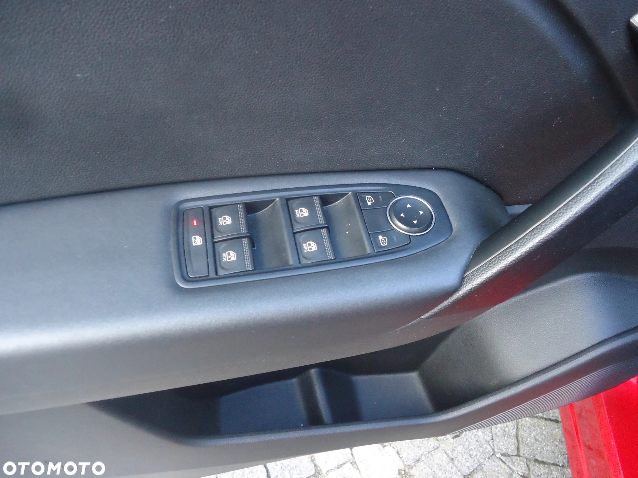 Renault Captur 1.0 TCe Zen - 14