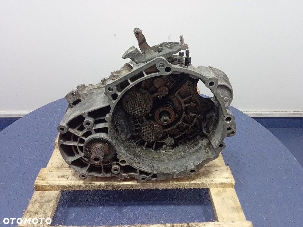 VW GOLF 5 V 03- 2.0 TDI 140KM SKRZYNIA BIEGÓW MANUALNA GRF BKD - 1