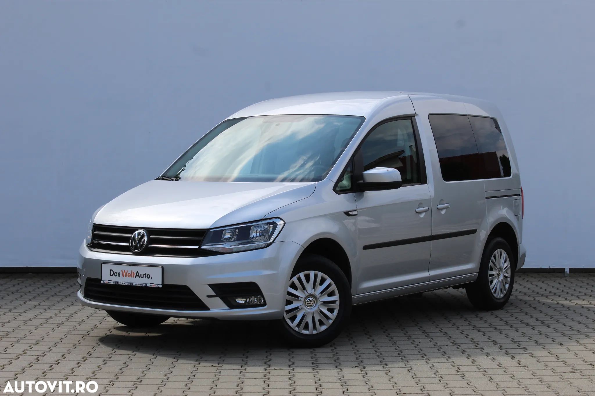 Volkswagen Caddy Combi - 1