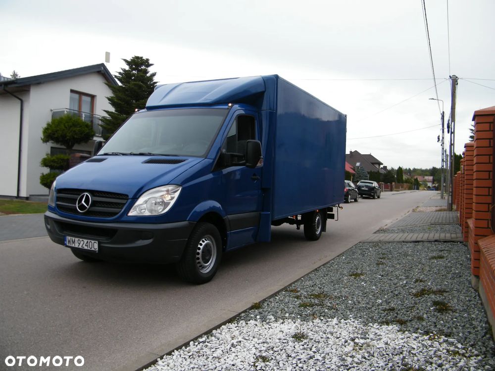 Mercedes-Benz Sprinter - 15