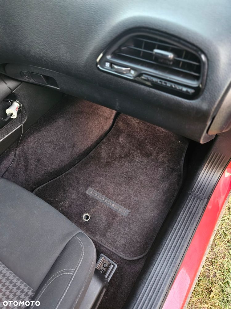 Dodge Challenger Automatik SXT Plus - 7