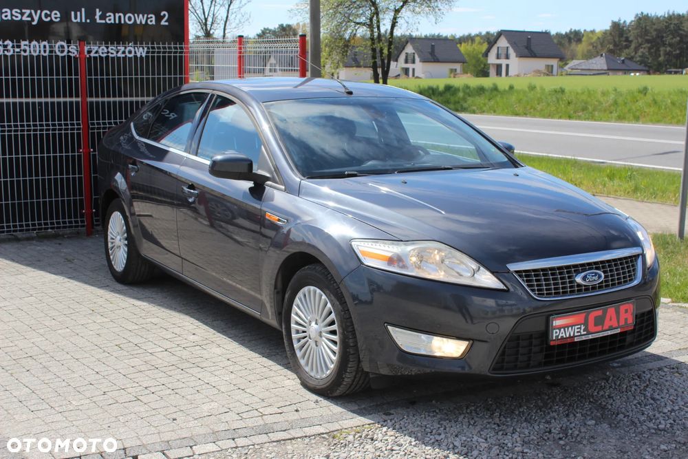 Ford Mondeo 2.0 Champions Edition - 1