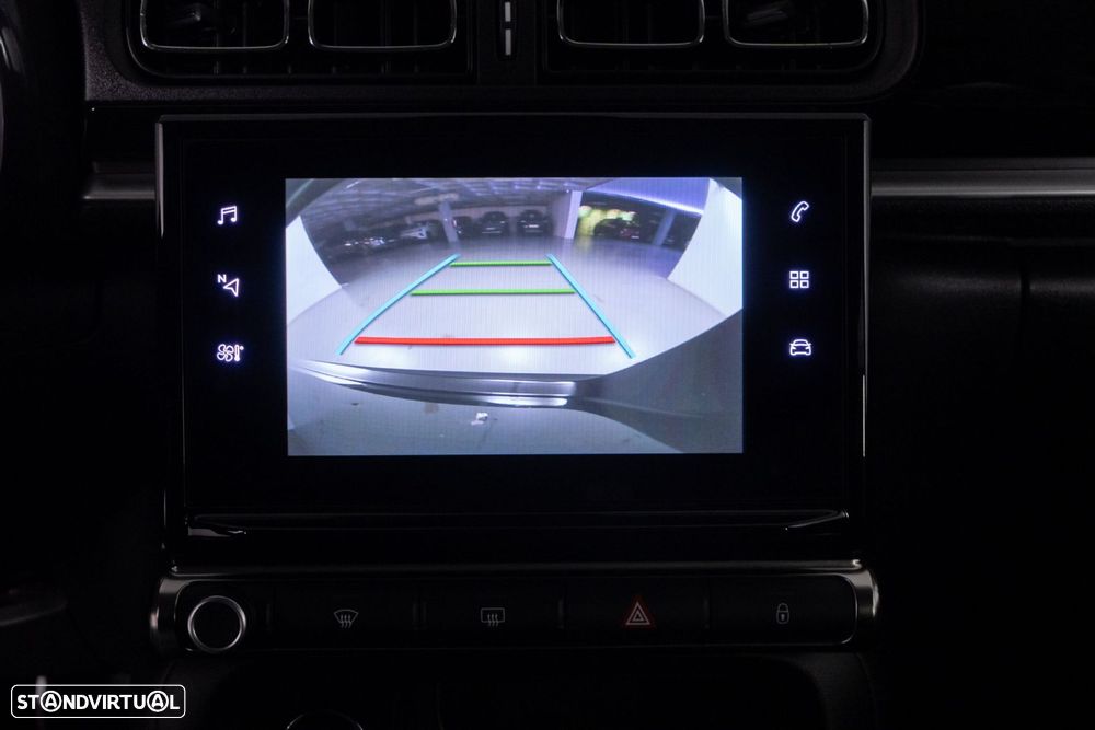 Citroën C3 1.2 PureTech Shine Pack - 21