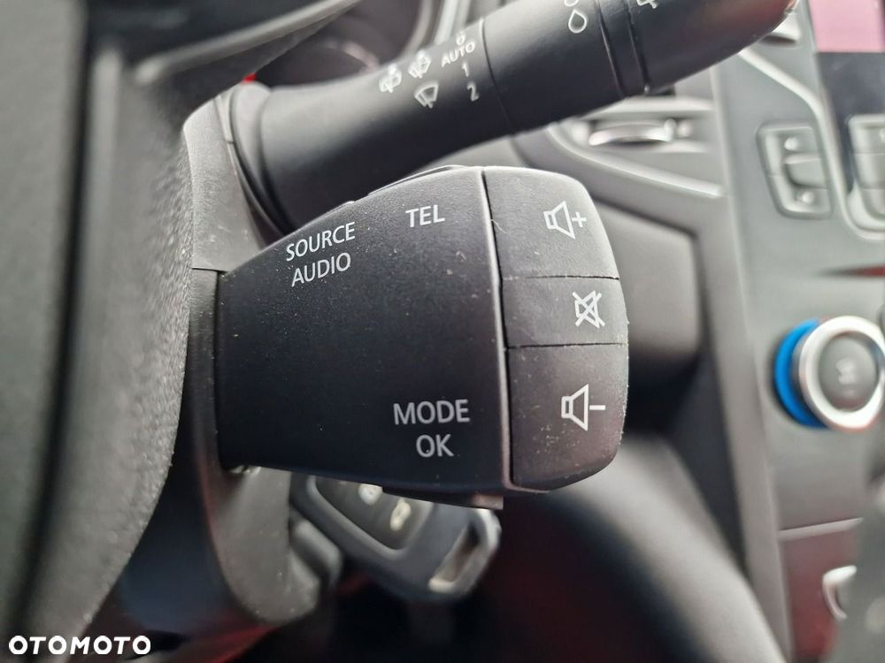 Renault Megane 1.6 SCe Business - 28