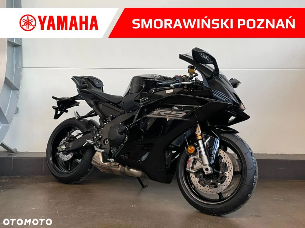 Yamaha R9 - 2