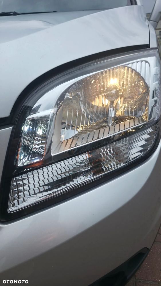 Chevrolet Orlando 2.0 D LS+ - 31