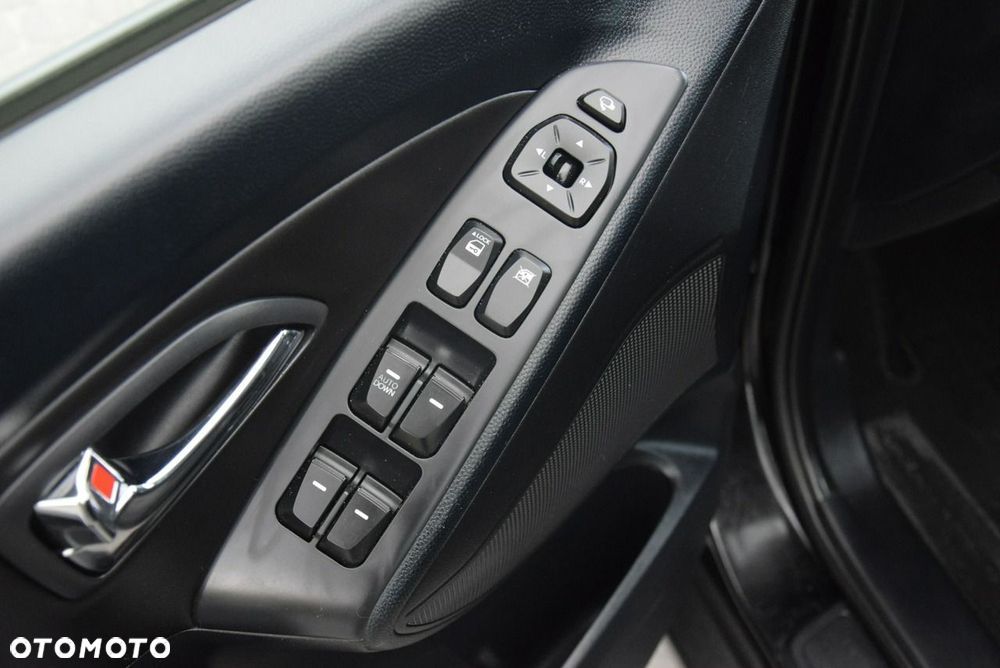 Hyundai ix35 2.0 2WD Automatik Style - 18