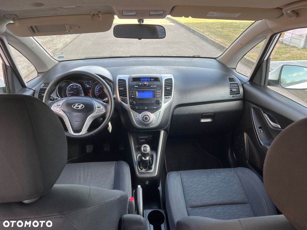 Hyundai ix20 1.4 blue Comfort - 17