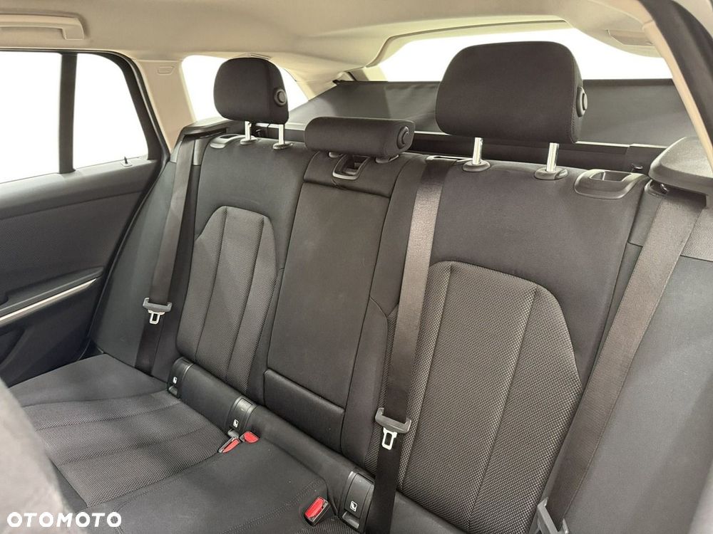 BMW Seria 3 - 13